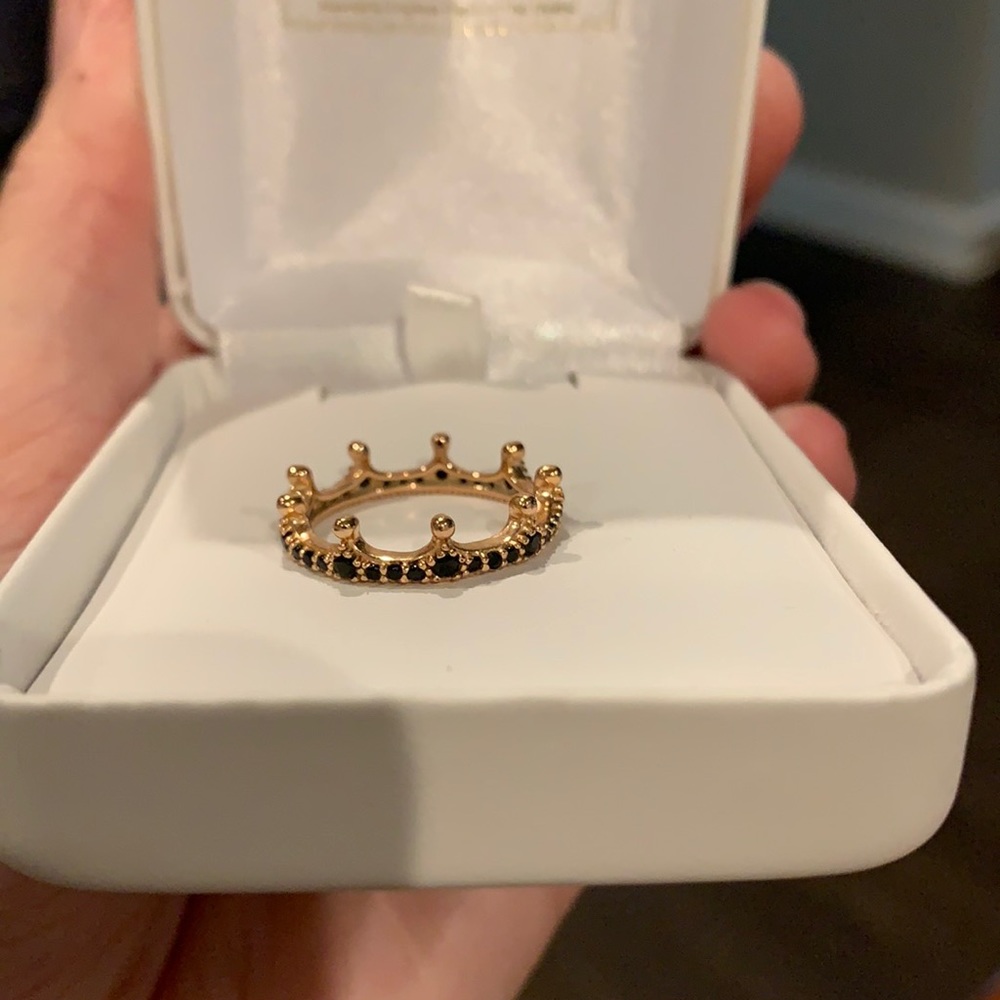 Pandora Crown Ring, Gold & Black